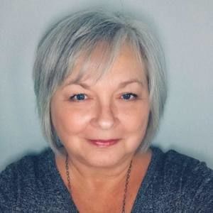 Meet your Posher, Pam